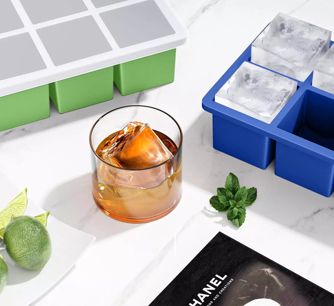 15 Compartment Uncovered Silicone Ice Compartment with Large Squares